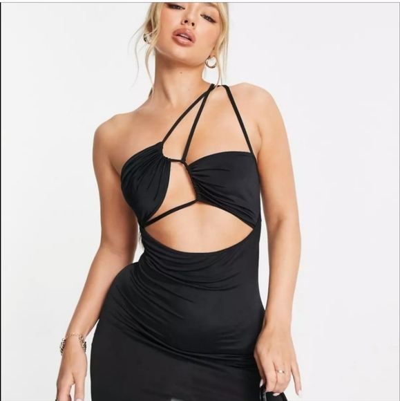 First Distraction the label strap detail mini dress in black - Picture 4 of 7